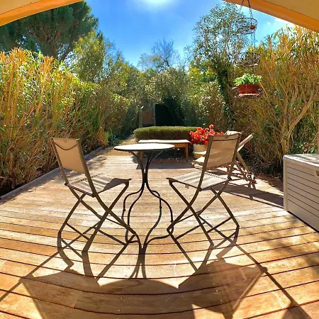 Panzió Bellevue Hotes Maison De Pecheur